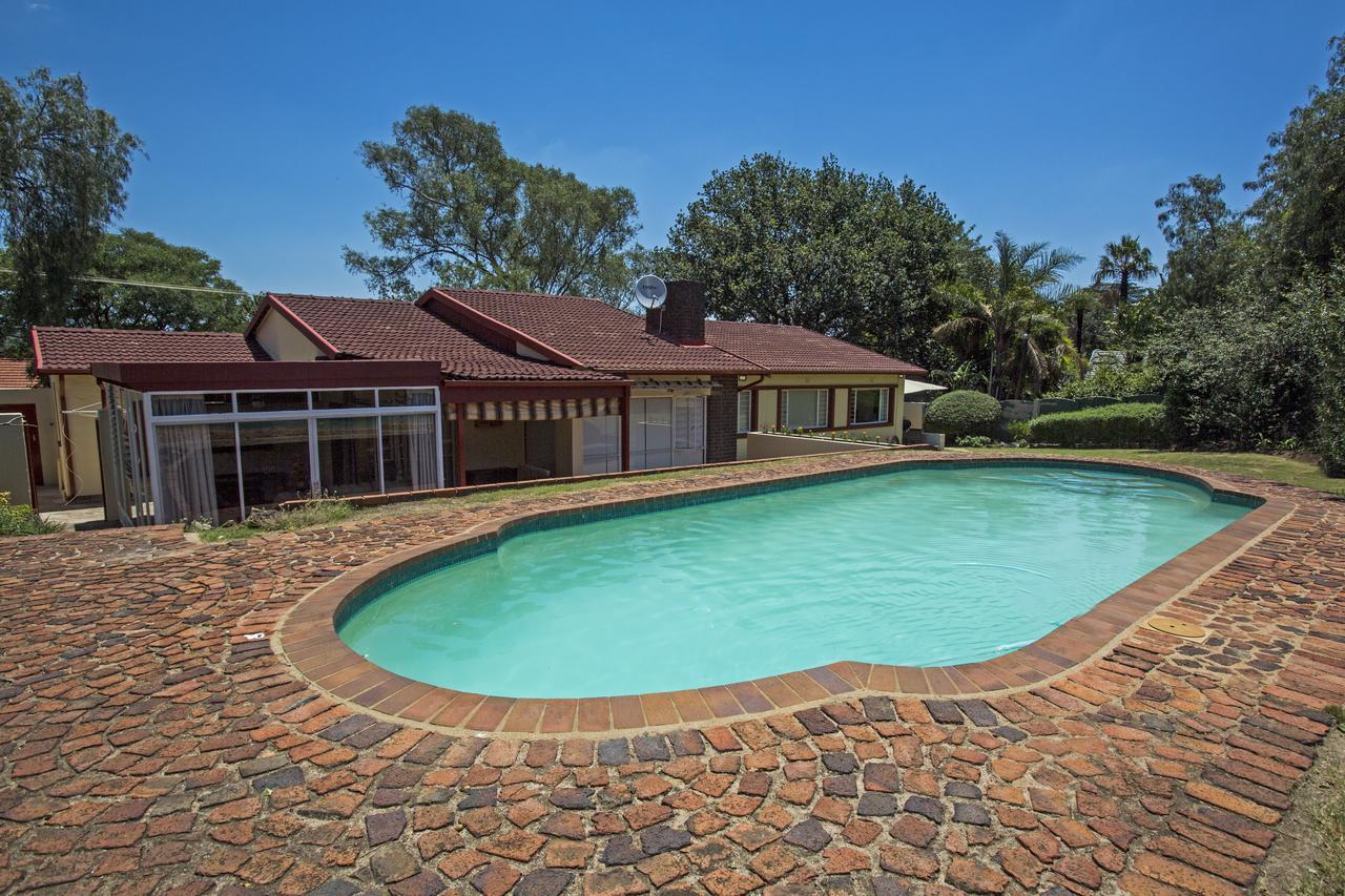 Chalet No. 2 Petunia Johannesburg Eksteriør bilde