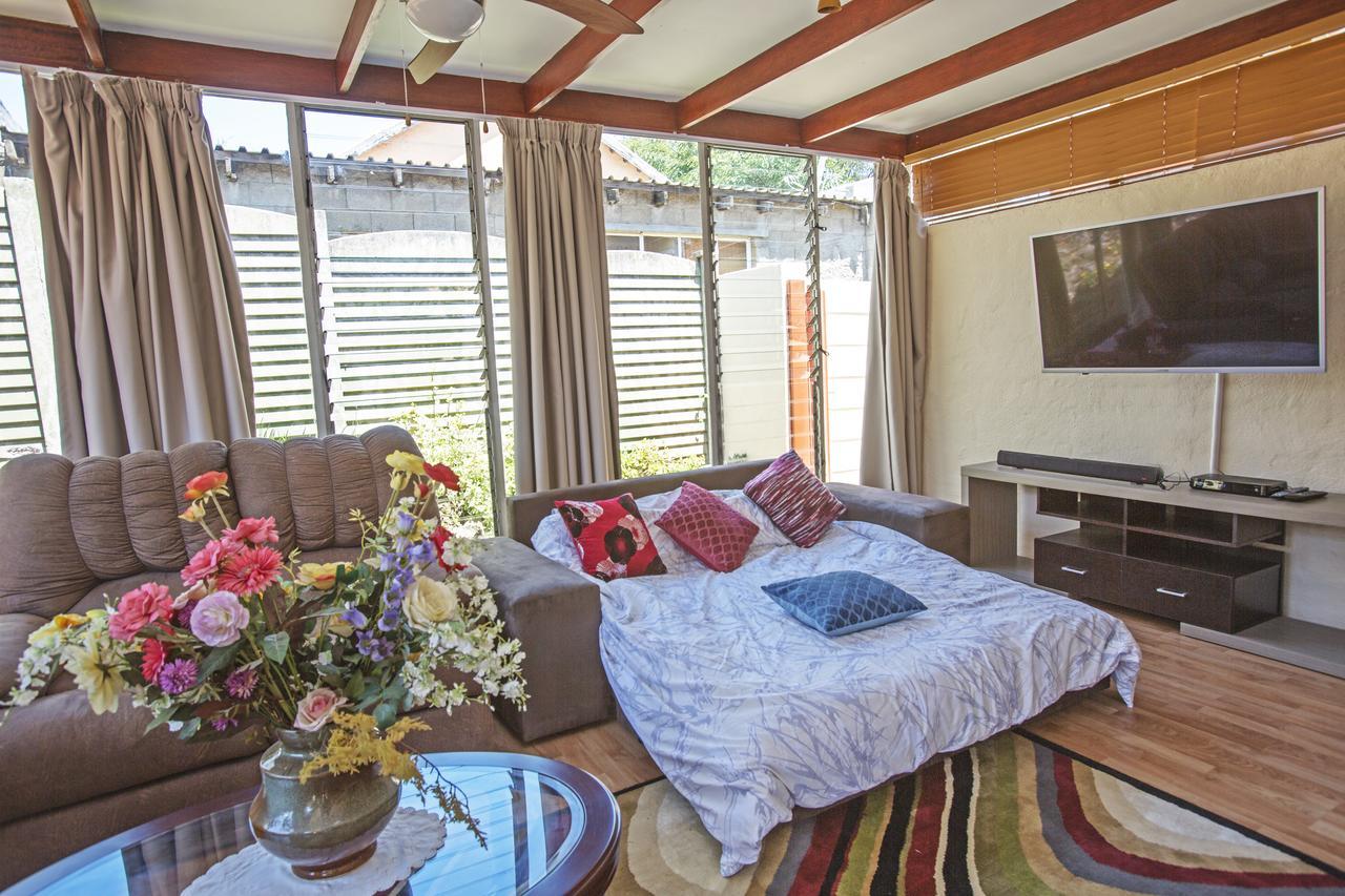Chalet No. 2 Petunia Johannesburg Eksteriør bilde