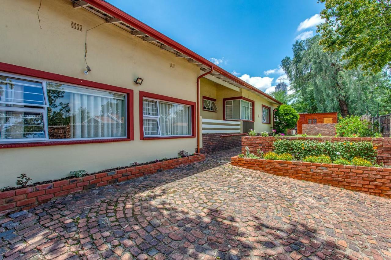 Chalet No. 2 Petunia Johannesburg Eksteriør bilde